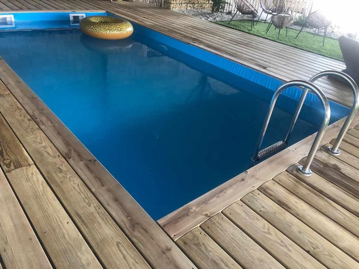 Le Petit Monty Gite Cote Jardin Saint-Malo-du-Bois Eksteriør bilde